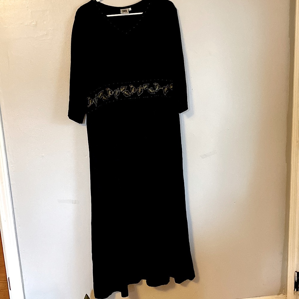 Usindo Women’s Large Black Maxi Dress
